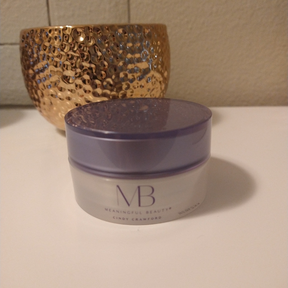 Meaningful beauty age recovery night cream
